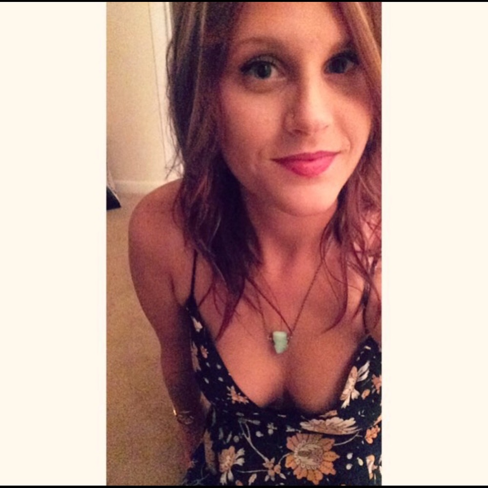 Meet your Posher, Jena